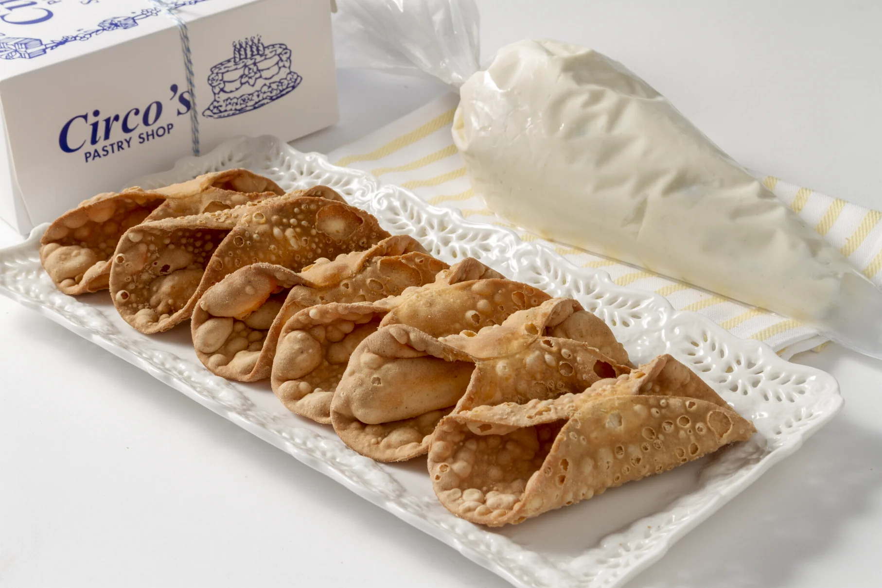 Cannoli Large- 6 per order (shells & cream are separate) Package of SILVER BAG is CREAM - Image 4